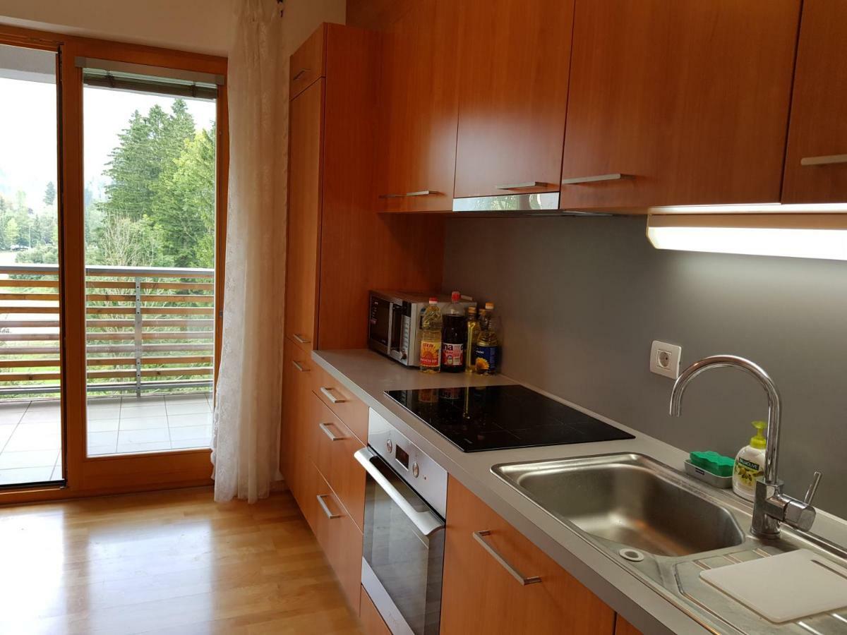 Yellow Apartma Kranjska Gora Apartment Ngoại thất bức ảnh