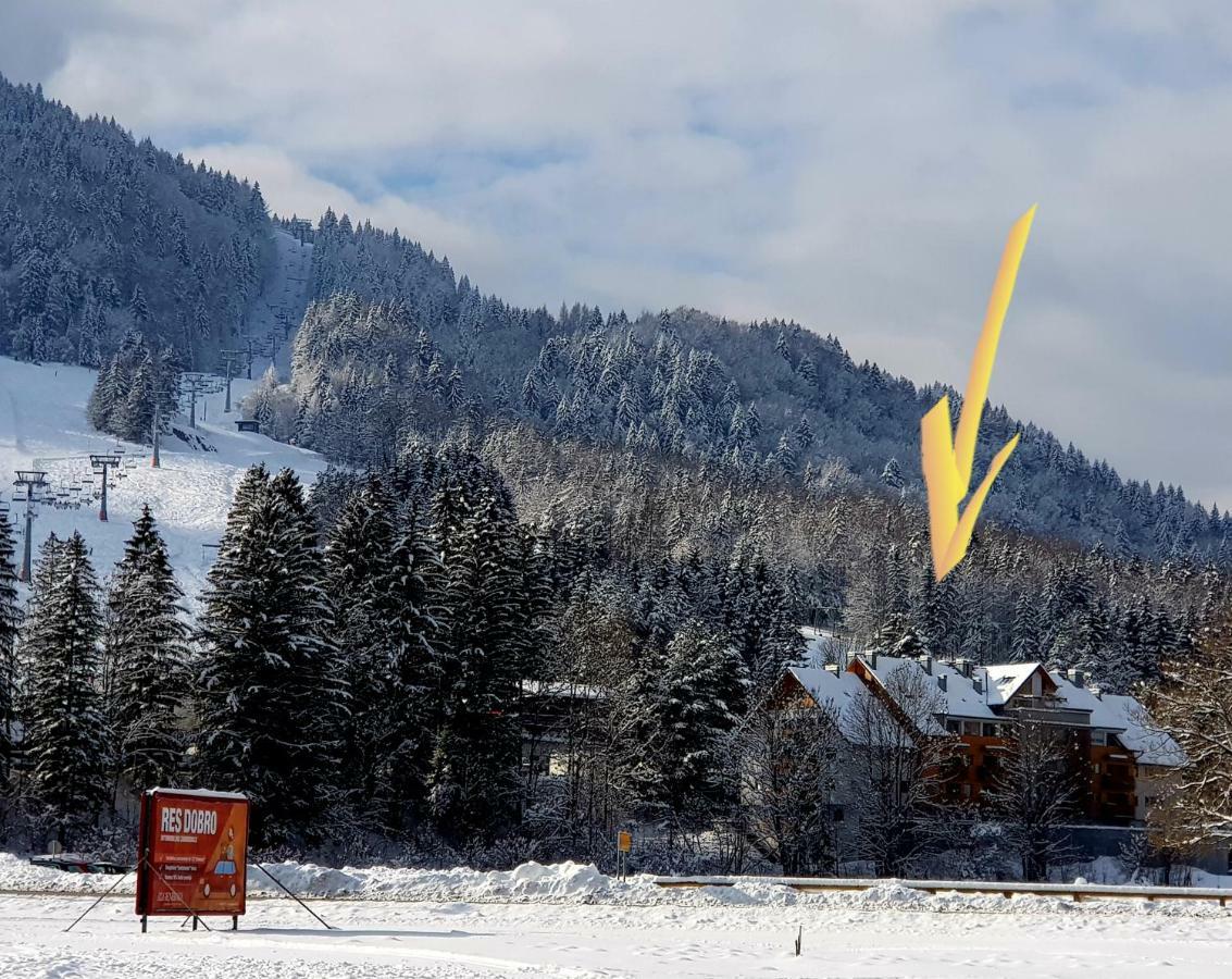 Yellow Apartma Kranjska Gora Apartment Ngoại thất bức ảnh
